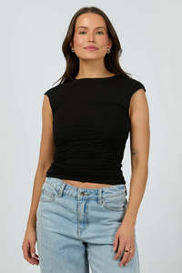 SILENT THEORY Evie Ruched Top Black