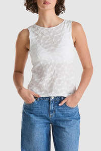 Womens: WRANGLER Dahlia Top Cloud Cream