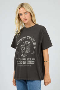 ALL ABOUT EVE Dusty Trails Relaxed Tee Washed Black