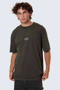 THRILLS Built To Win Os Fit Tee Oil Green