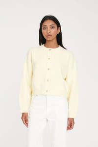 HUFFER Elle Crop Cardigan French Vanilla