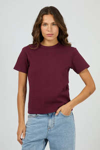 Tees Womens: SILENT THEORY Regular Tee Cherry