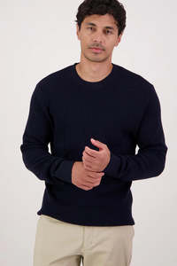 Knits Mens: SWANNDRI Otahu River V3 Crew Navy