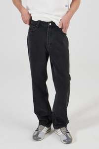 Mens: ROLLAS Ezy Jean Black Rock