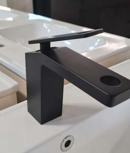 ALEXA SQUARE BASIN MIXER BLACK