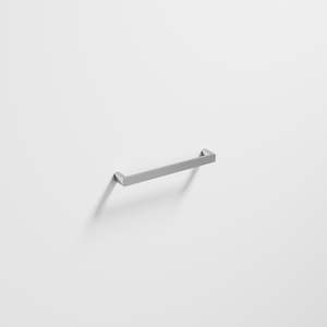 Black Kitchen Bathroom Range: CODE INTERIORS LINEARE 475 HORIZONTAL HEATED TOWEL RAIL