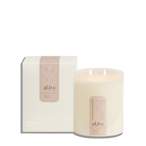 Accessories: AL.IVE BODY SOY CANDLE - APRICOT AND SWEET FIG