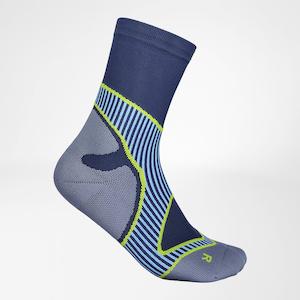 Basketball Socks: Performance Socks Mid Cut