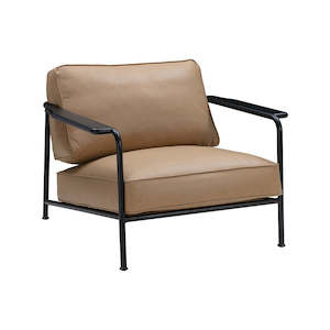 Aero Lounge Chair Medium