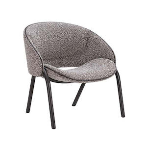 Folium Lounge Chair