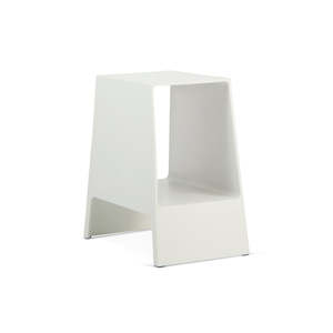 Toou: Tomo Side Table