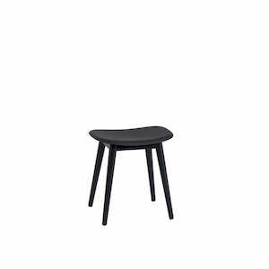 Muuto Fiber Stool: Fiber Stool Wood base 45cm