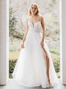 Designer Bridal Dresses: Wedding Societe sparkle tulle wedding dress s10-12 Express NZ wide