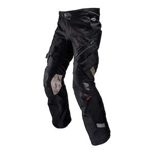 Apparel 1: Leatt 5.5 ADV FlowTour Pant (Short) - Stealth