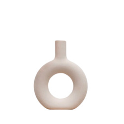 Lifestyle: paola & joy raya halo vase large
