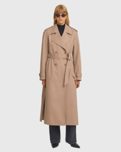 Outerwear: Newcomer Trench Sandstone