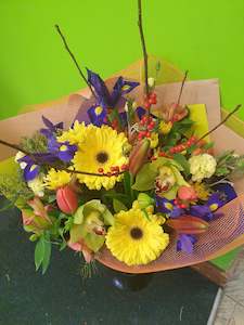 Bouquets: Winter warmer