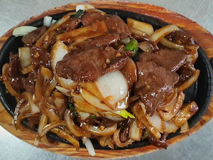 Sizzling Venison with Ginger & Shallot( 223) BBQ Noodles House