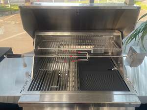 Outdoor Kitchen: Titan 3 burner S/S Rotisserie (Heavy duty 12.5kg load and mains powered)