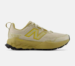 Footwear Kids: NB Womens Shoes Garoe V2 1SK (D)