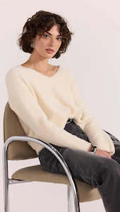 STAPLE THE LABEL - EMBER FLUFFY KNIT JUMPER - Cream