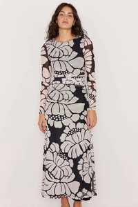 MINK PINK - Persephone Mesh Maxi Dress - Black & White Floral