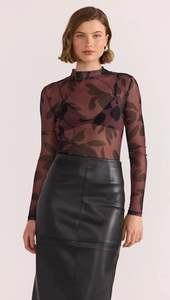 Staple The Label: STAPLE THE LABEL - OLINA MESH TOP - Abstract