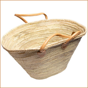Woven Palm Basket Bag: Woven Palm Basket Bag