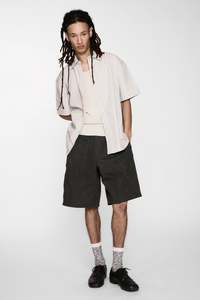 Hang Short - Black