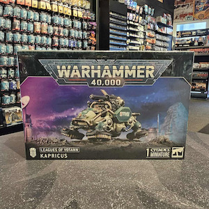 Miniatures: Leagues of Votann Kapricus Defender/Carrier - Warhammer 40,000