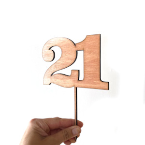 Cake Toppers: 03-21 cake topper