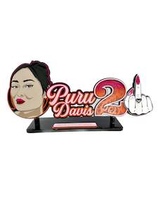 01G finger key with portrait