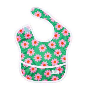 Bear Moo Bibs: Classic Bib | Daisy Dream