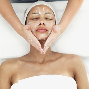 Collagen Enhancing Facial Voucher