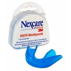 Dental Care: NEXCARE SPORTS YOUTH MOUTHGUARD