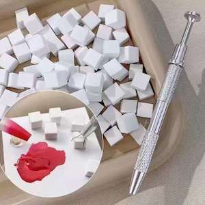 Nail Tools: Mini Sponge and Picker Set