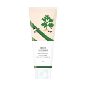 Bestsellers: Mugwort Calming Cleanser