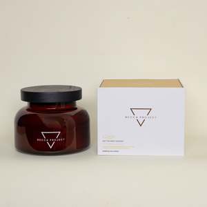Natural Coconut Soy Candle Large: TESTER LARGE CANDLE - GIGGLE