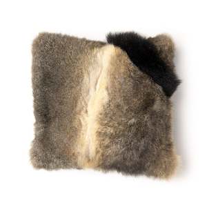 Frontpage: Square Possum Fur Cushions