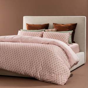 Duvet Covers: Marlo Mia Duvet Cover Set
