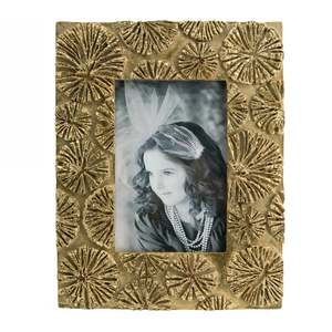 All Deals: Design Plus Decorative Photo Frame