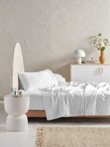Bedding: Linen House Augusta Sheet Set