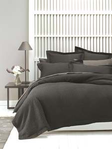 Bedding: Linen House Deluxe Waffle Duvet Cover Set