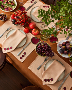 Placemats: Les Fruits Tomate Placemats (Set of Four)