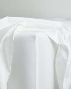 Crisp White 100% Organic Cotton Fitted Sheet