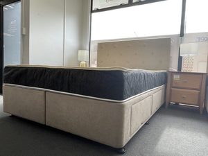 Deluxe Waterbed - Bedworld