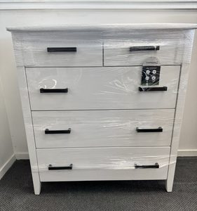 Products: Ivydale 5 Drawer Tallboy - Bedworld