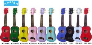 Misc. Instruments: Makala Dolphin Ukulele