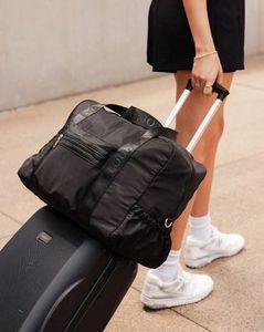 Louenhide Accessories Beija Flor: Louenhide Jenn Nylon Travel Bag Black