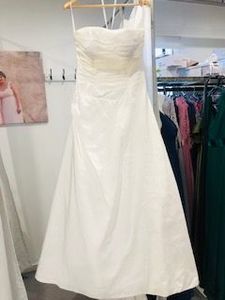 Simple White Wedding Dresses: Strapless Satin wedding dress